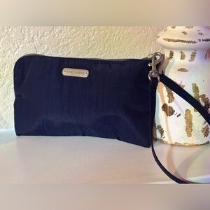 Baggallini Black Wristlet Clutch